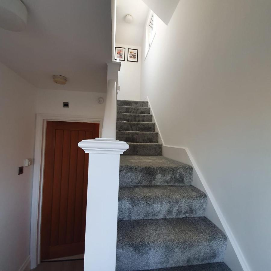 Spacious Beautiful And Warm Cottage With Parking Chelmsford Luaran gambar