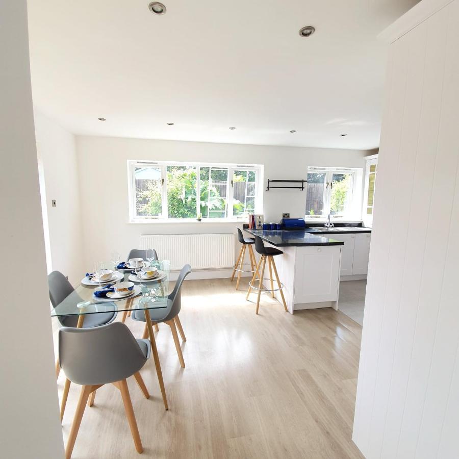 Spacious Beautiful And Warm Cottage With Parking Chelmsford Luaran gambar